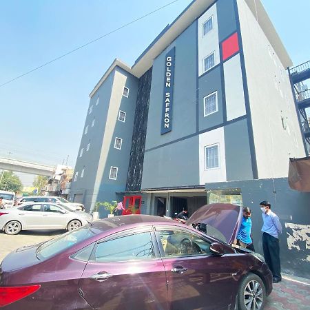Hotel Golden Saffron By Qotel-Punjabi Bagh Új-Delhi Kültér fotó