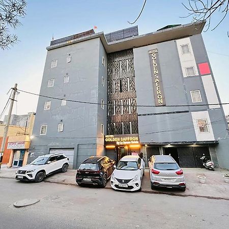 Hotel Golden Saffron By Qotel-Punjabi Bagh Új-Delhi Kültér fotó