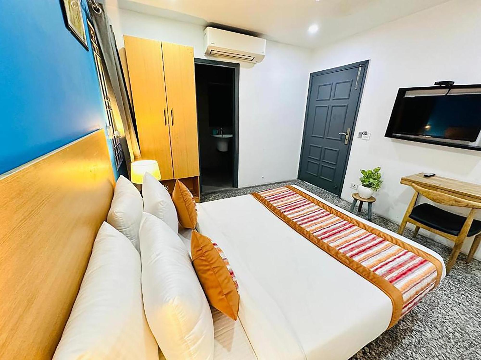 Hotel Golden Saffron By Qotel-Punjabi Bagh Új-Delhi Kültér fotó
