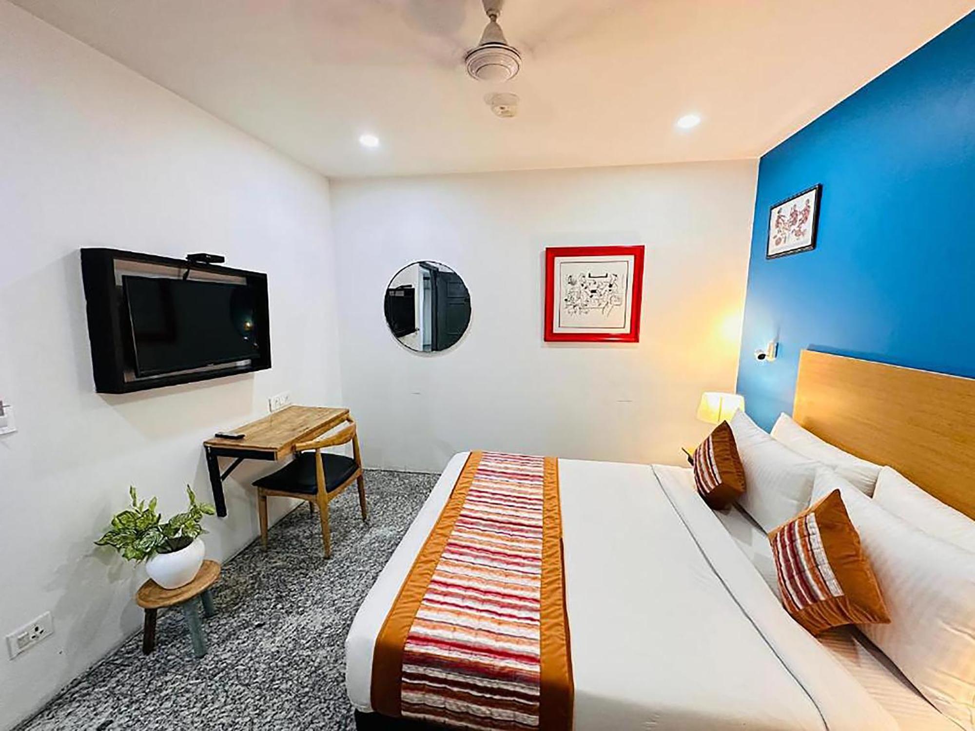 Hotel Golden Saffron By Qotel-Punjabi Bagh Új-Delhi Kültér fotó