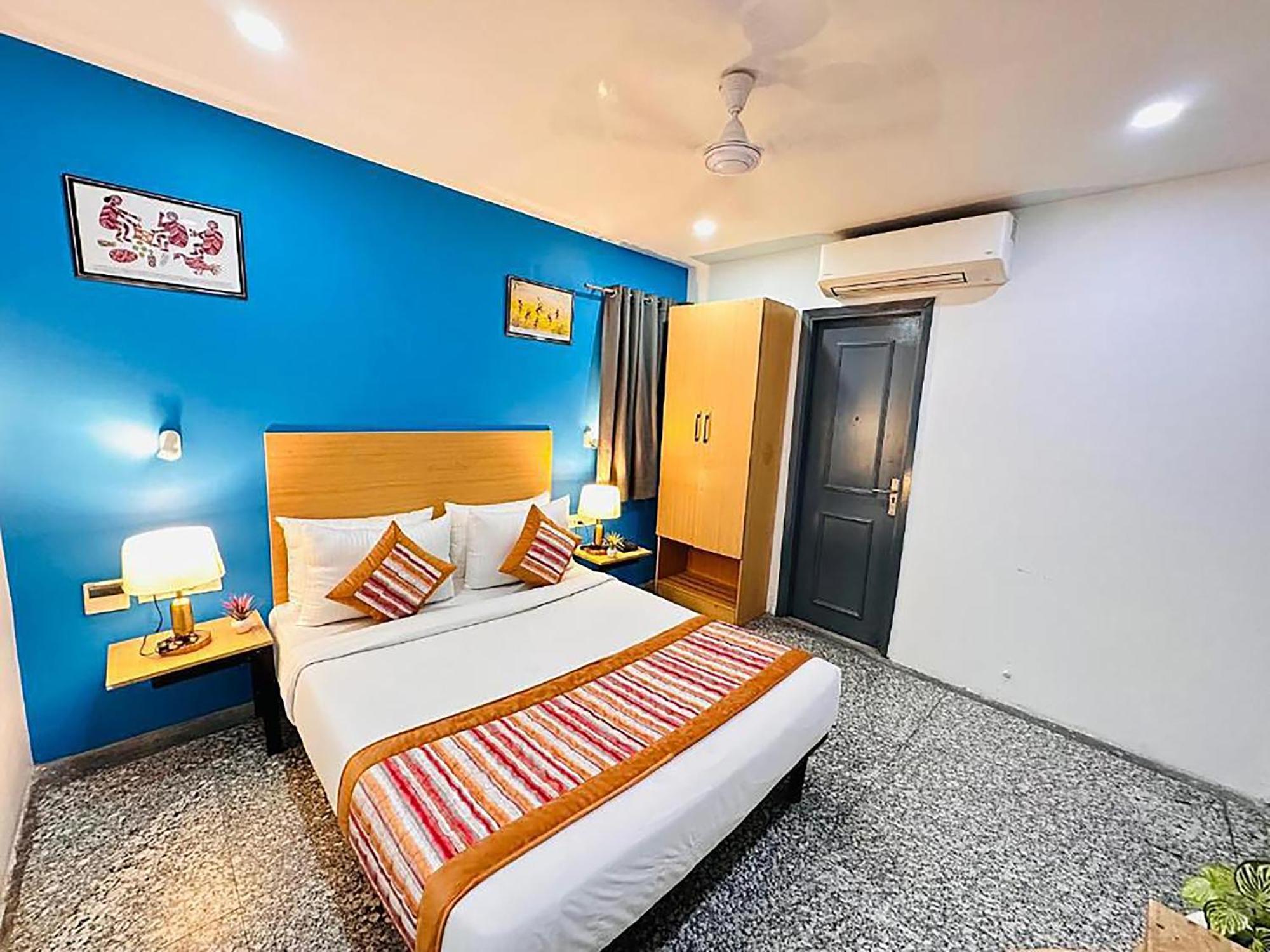 Hotel Golden Saffron By Qotel-Punjabi Bagh Új-Delhi Kültér fotó